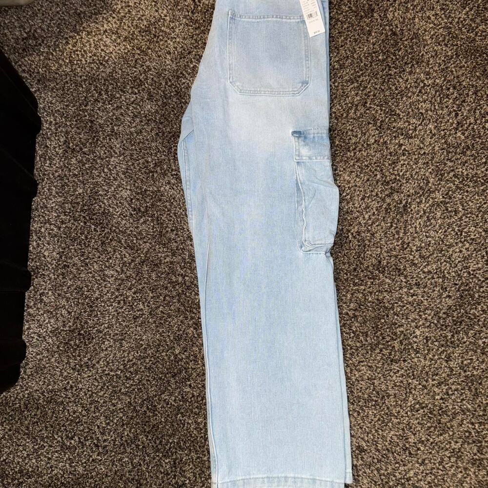 PacSun Blue Relaxed Jeans with Classic Appeal